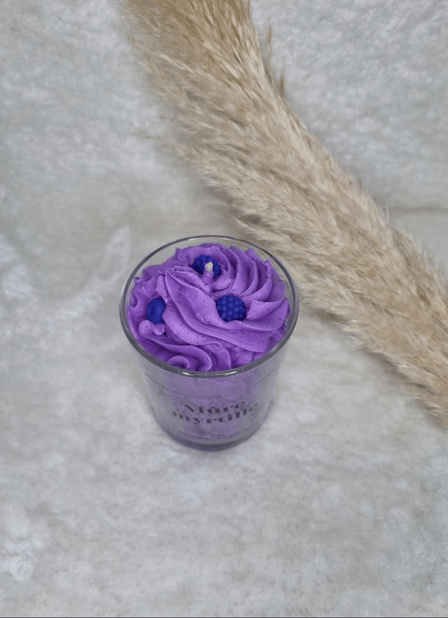 Bougie chantilly Mûre myrtille 