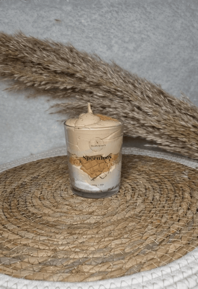 Bougie chantilly Spéculoos 